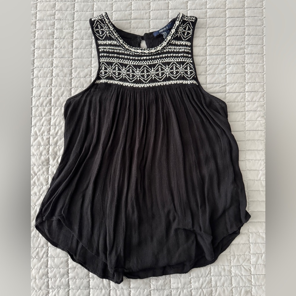 Forever 21 Black Sleeveless Top with White Embroidery